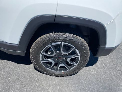 New 2026 Jeep Compass Trailhawk AWD/4WD image 6