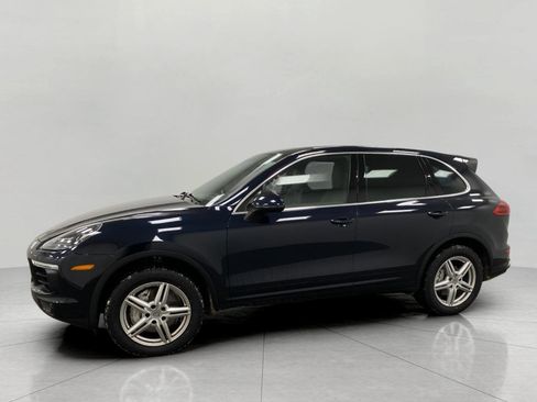 Used 2018 Porsche Cayenne S image 4