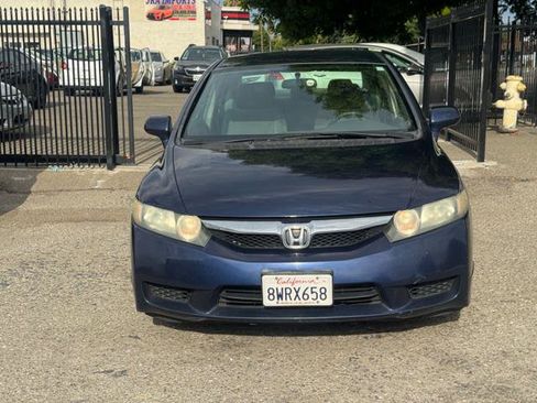 Used 2010 Honda Civic LX image 3