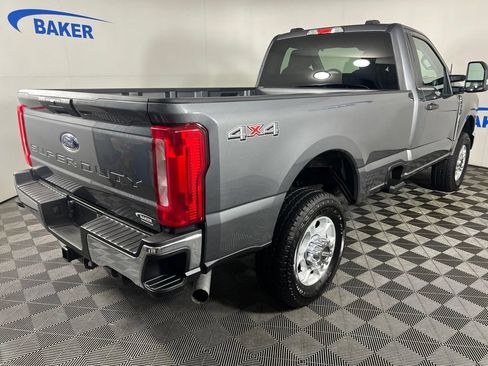 Used 2025 Ford F350 XLT AWD/4WD image 6