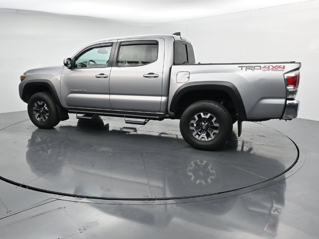 Used 2021 Toyota Tacoma TRD Off-Road AWD/4WD image 5