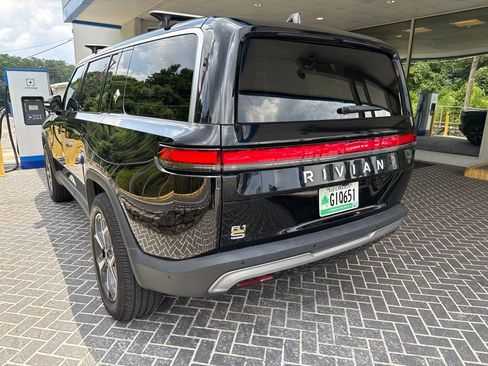 Used 2023 Rivian R1S Adventure AWD/4WD image 4