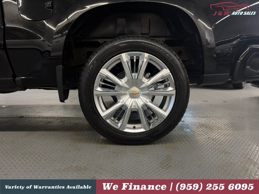 Used 2022 Chevrolet Silverado 1500 W/T w/ WT Value Package AWD/4WD image 13