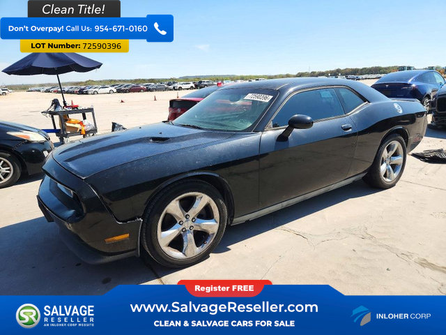 Used 2014 Dodge Challenger SXT w/ Super Sport Group (SS/T) RWD image 1
