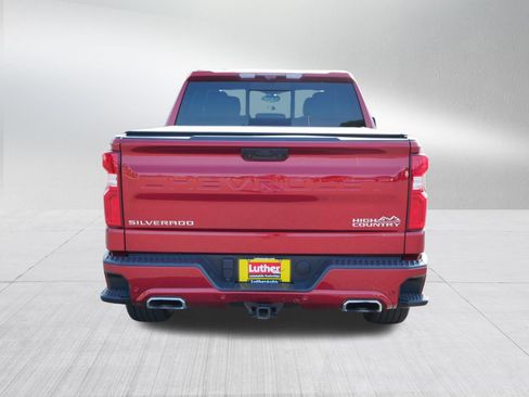 Certified 2025 Chevrolet Silverado 1500 High Country AWD/4WD image 6
