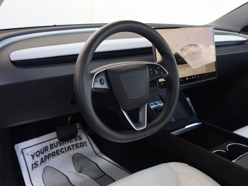 Used 2024 Tesla Model 3 Standard Range RWD image 13