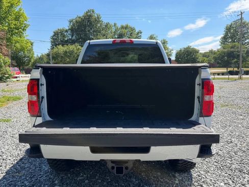 Used 2018 GMC Sierra 3500 Denali w/ Duramax Plus Package AWD/4WD image 7