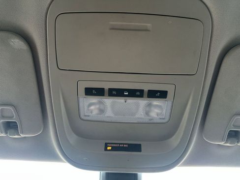 Used 2021 Chevrolet Colorado Z71 image 32