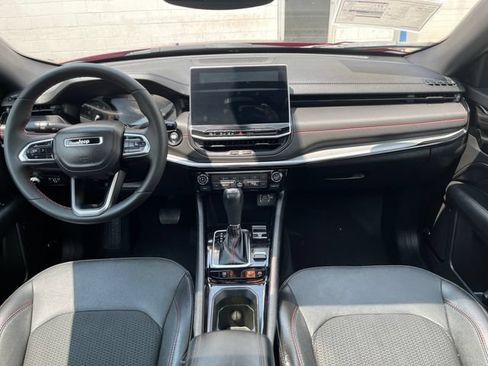 Used 2023 Jeep Compass Trailhawk w/ Sun and Sound Group AWD/4WD image 33