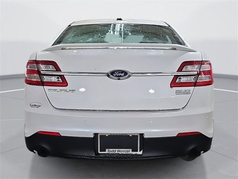 Used 2017 Ford Taurus SHO w/ Driver Assist Package image 4