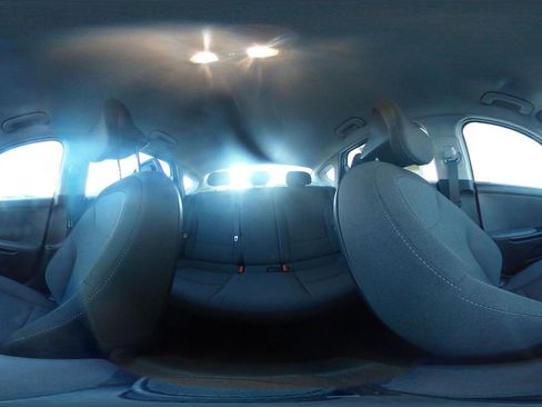 Used 2025 Kia K4 LXS image 41