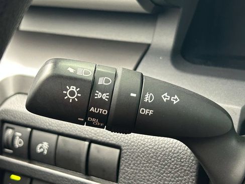 Used 2024 Toyota Tacoma SR5 RWD image 26