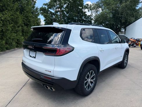 Used 2024 GMC Acadia AT4 w/ Luxury Package AWD/4WD image 32