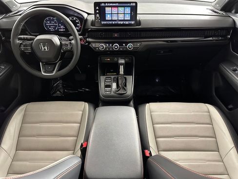 Used 2024 Honda CR-V Sport Touring image 3