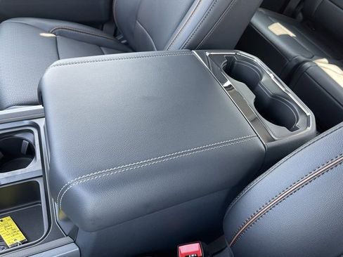 New 2026 Ford F350 Lariat w/ Lariat Ultimate Package image 23