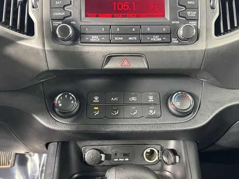 Used 2012 Kia Sportage LX w/ Convenience Pkg AWD/4WD image 7