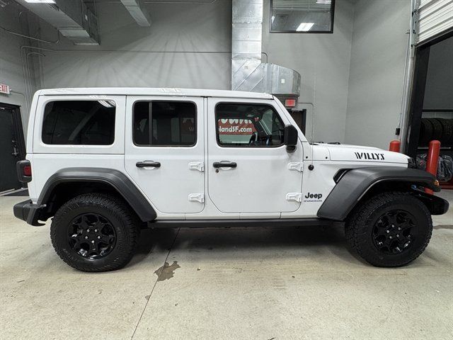 Used 2023 Jeep Wrangler Unlimited w/ Sun & Screen Package AWD/4WD image 9