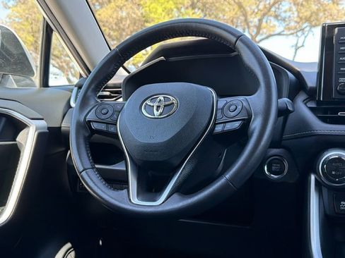 Certified 2021 Toyota RAV4 XLE Premium image 36