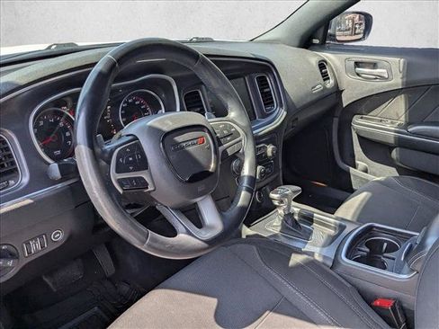 Used 2015 Dodge Charger R/T w/ Driver Confidence Group RWD image 9