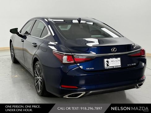 Used 2024 Lexus ES 350 w/ Premium Package FWD image 8