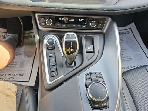 Used 2016 BMW i8 AWD/4WD image 12