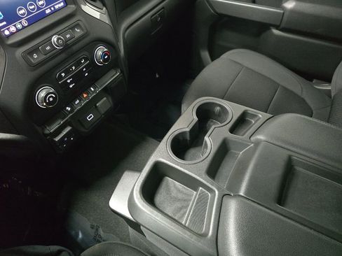 Used 2020 Chevrolet Silverado 1500 Custom Trail Boss w/ Custom Convenience Package AWD/4WD image 26