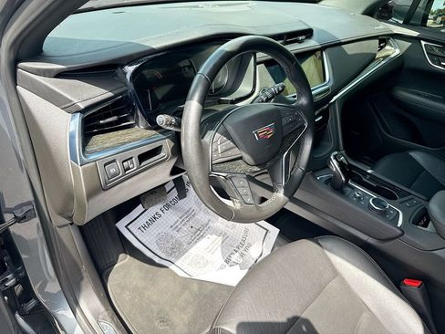 Used 2021 Cadillac XT5 Premium Luxury FWD image 10