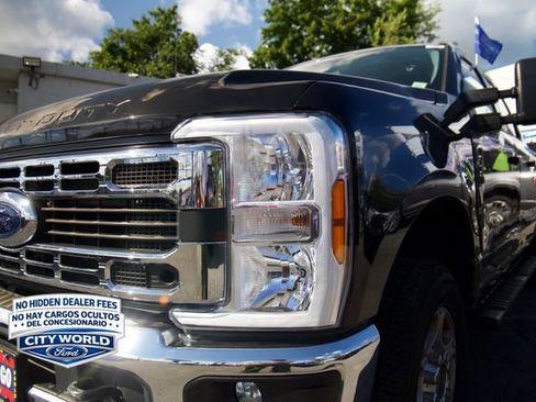 Used 2026 Ford F250 XLT AWD/4WD image 8