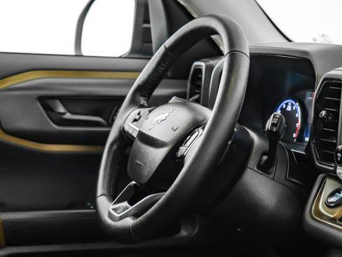 Used 2021 Ford Bronco Sport Badlands w/ Badlands Package image 11