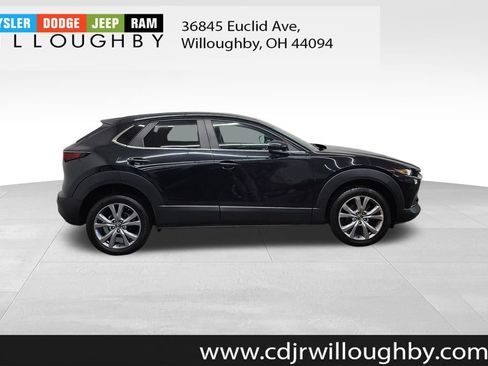 Used 2021 MAZDA CX-30 FWD 2.5 S w/ Select Package image 4