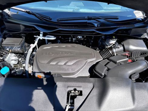 Used 2023 Honda Odyssey Sport image 10