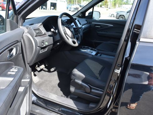 Certified 2021 Honda Passport Sport image 12