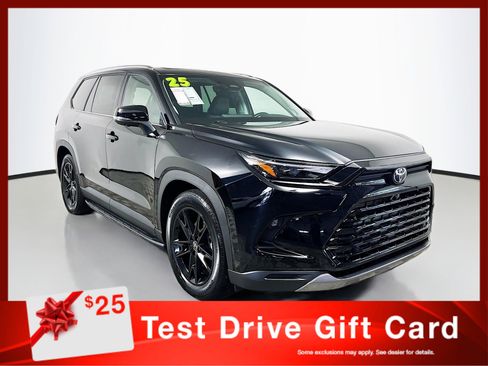 Used 2025 Toyota Grand Highlander AWD Hybrid image 1