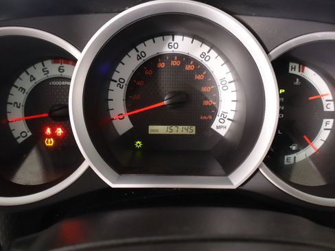 Used 2012 Toyota Tacoma PreRunner w/ TRD Off-Road Pkg image 4