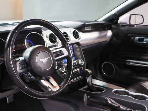 Used 2022 Ford Mustang Premium RWD image 22