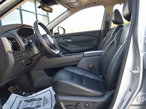 Used 2022 Nissan Rogue SL w/ SL Premium Package image 33