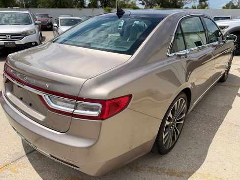 Used 2020 Lincoln Continental Reserve w/ Luxury Package FWD image 5