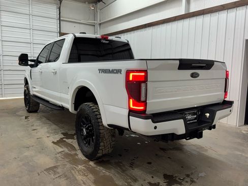 Used 2022 Ford F350 Lariat w/ Tremor Off-Road Package image 4