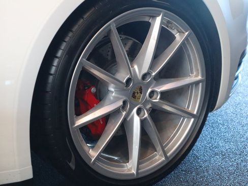 Used 2020 Porsche 911 Carrera S image 41