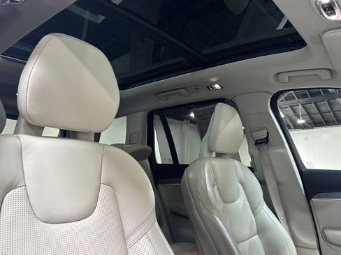 Used 2022 Volvo XC90 T8 Inscription w/ Advanced Package AWD/4WD image 20