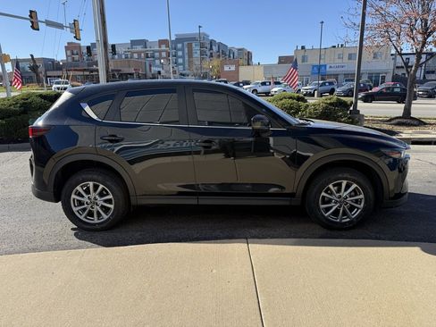 Used 2023 MAZDA CX-5 AWD 2.5 S image 4