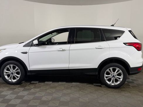 Used 2019 Ford Escape SE AWD/4WD image 5