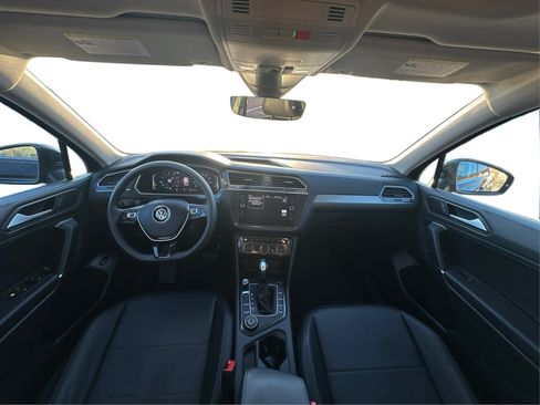 Used 2020 Volkswagen Tiguan SEL w/ Tiguan Two-Row MDO Package AWD/4WD image 13