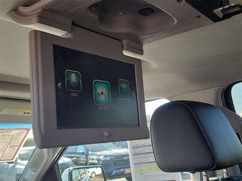 Used 2019 Chevrolet Tahoe Premier image 42