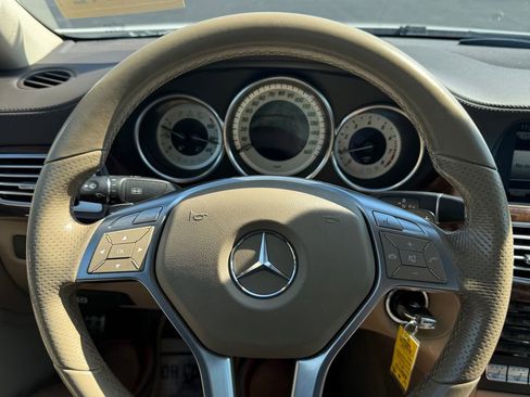 Used 2013 Mercedes-Benz CLS 550 4MATIC image 37