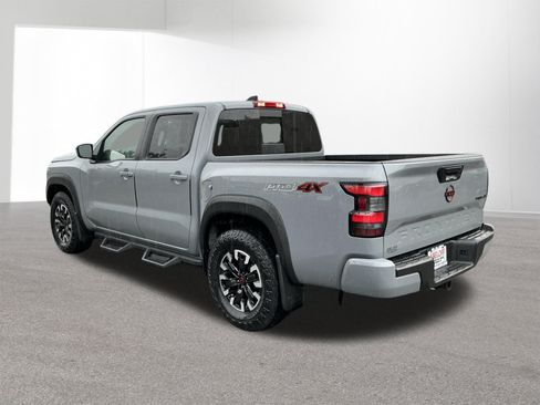 Used 2023 Nissan Frontier PRO-4X w/ Tow Package AWD/4WD image 11