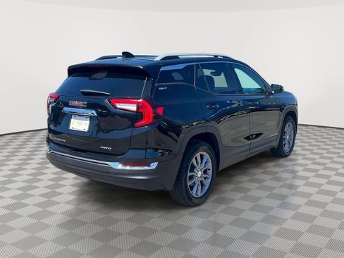 Used 2023 GMC Terrain SLT AWD/4WD image 4