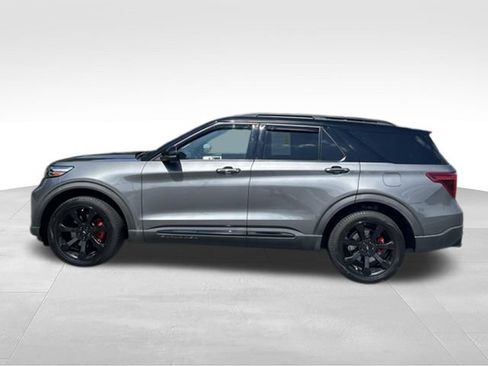 Used 2021 Ford Explorer ST w/ ST Street Pack AWD/4WD image 2