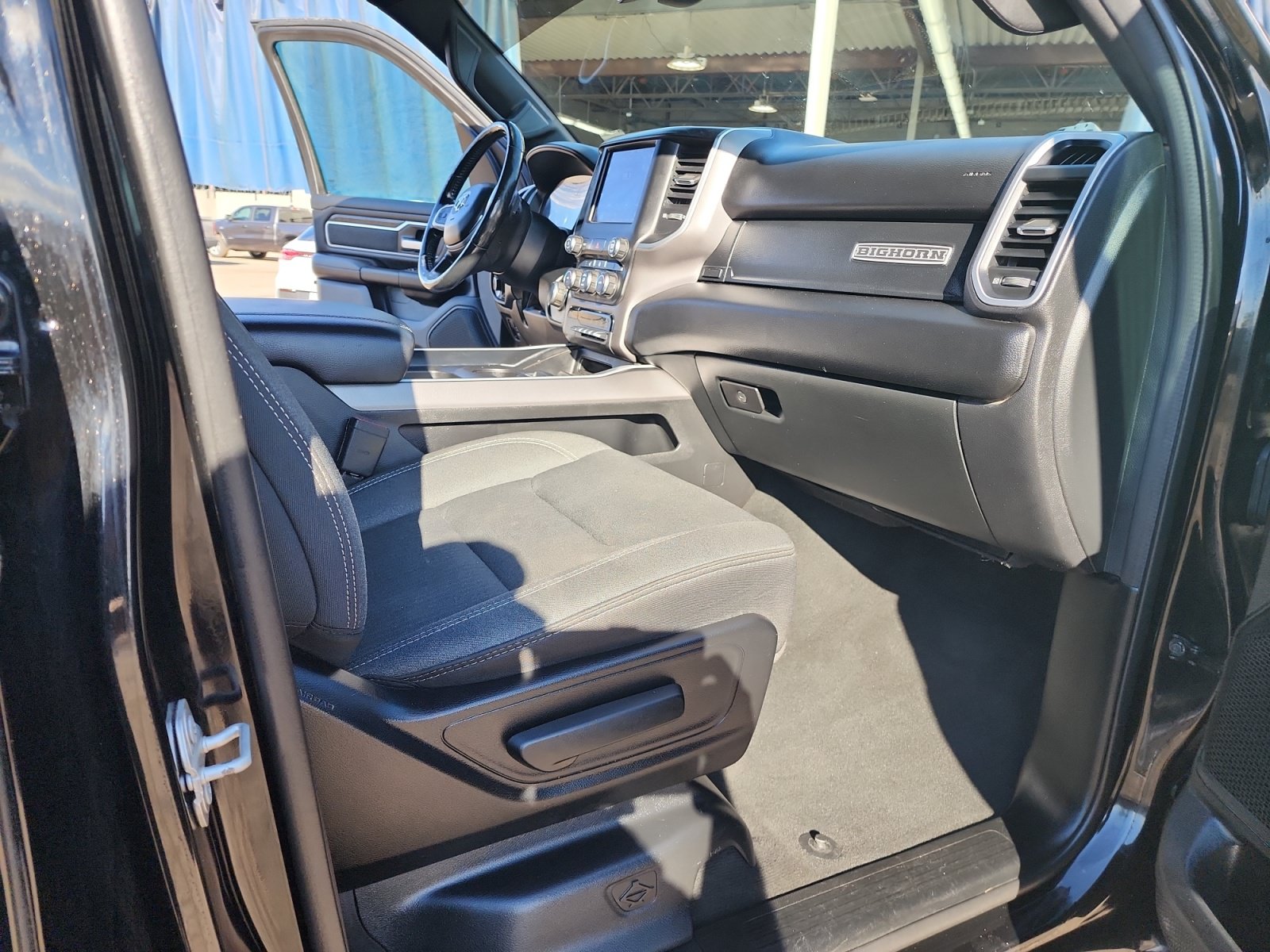 Used 2020 RAM 1500 Big Horn AWD/4WD image 27