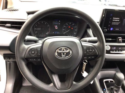 Used 2023 Toyota Corolla LE FWD image 15